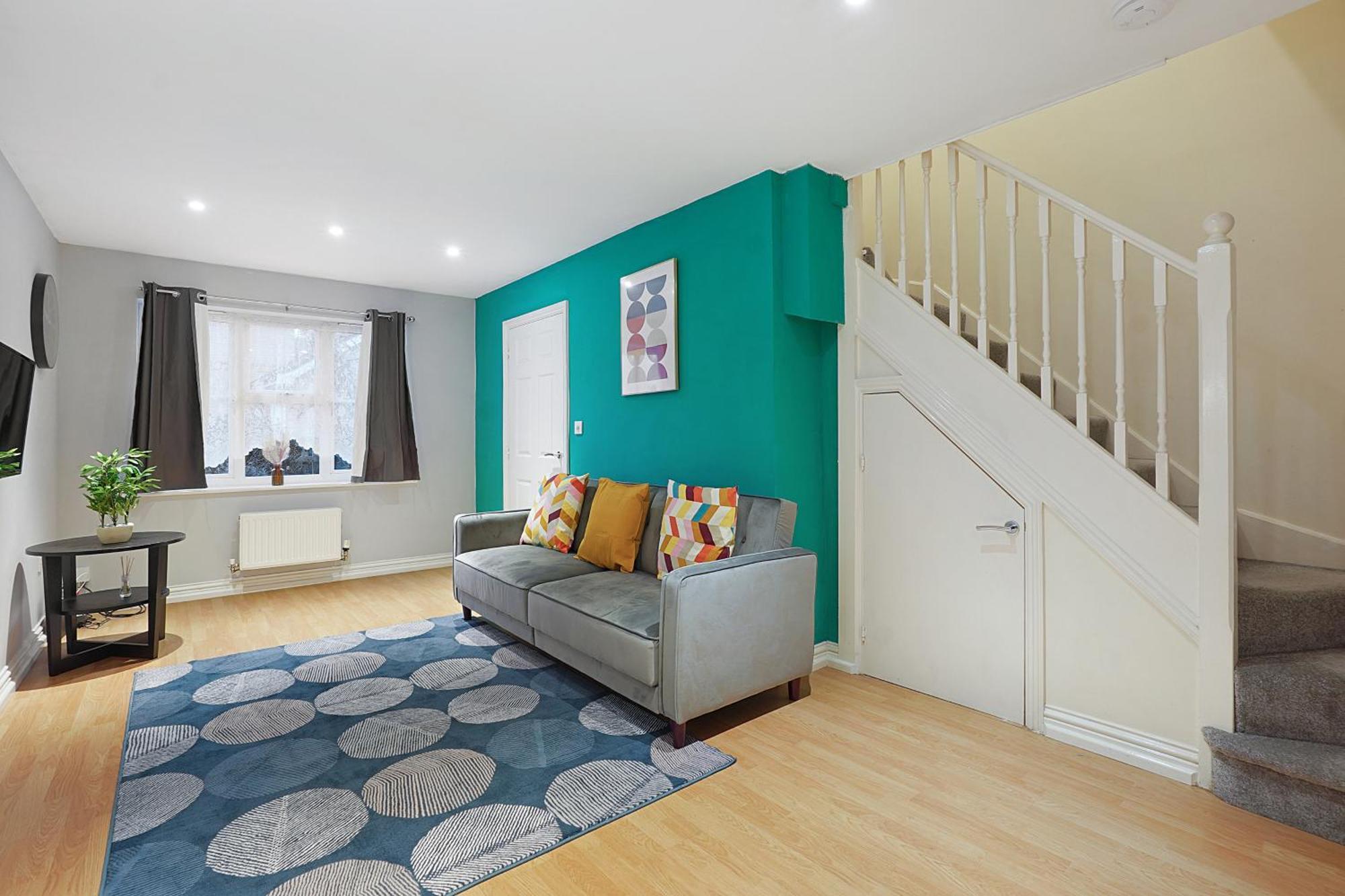 Comfortable Stylish Townhouse In Ashford Sleeps 5 Netflix 2 Parking Spaces Perfect For Contractors And Families Esterno foto
